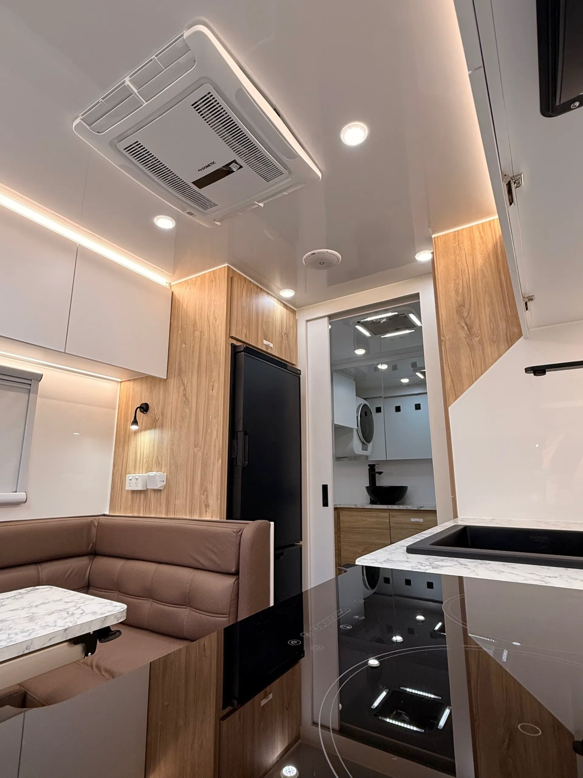 Royal Flair Caravans BreakOut photo 9 of 11