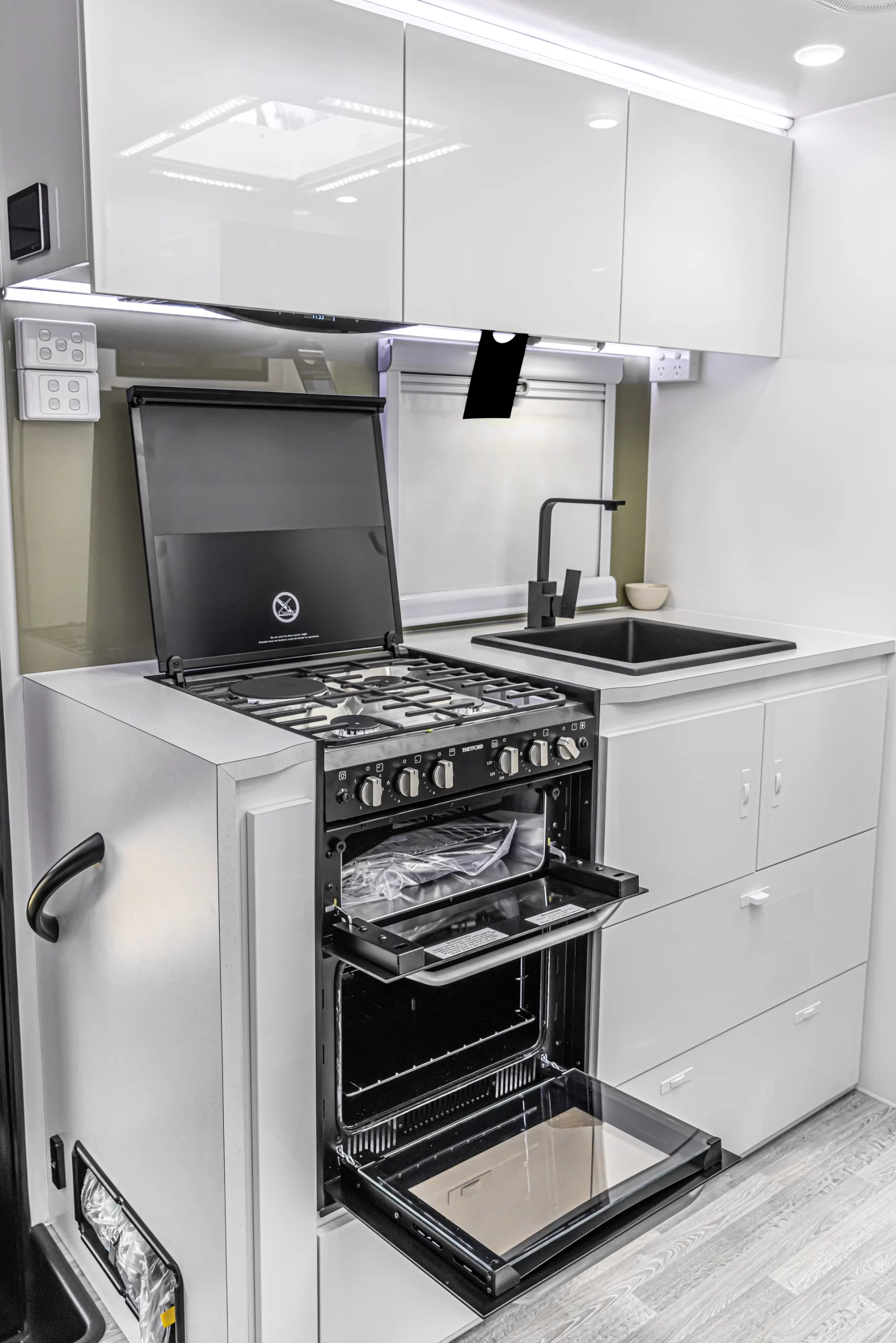 Royal Flair Caravans Designer Series photo 13 of 15