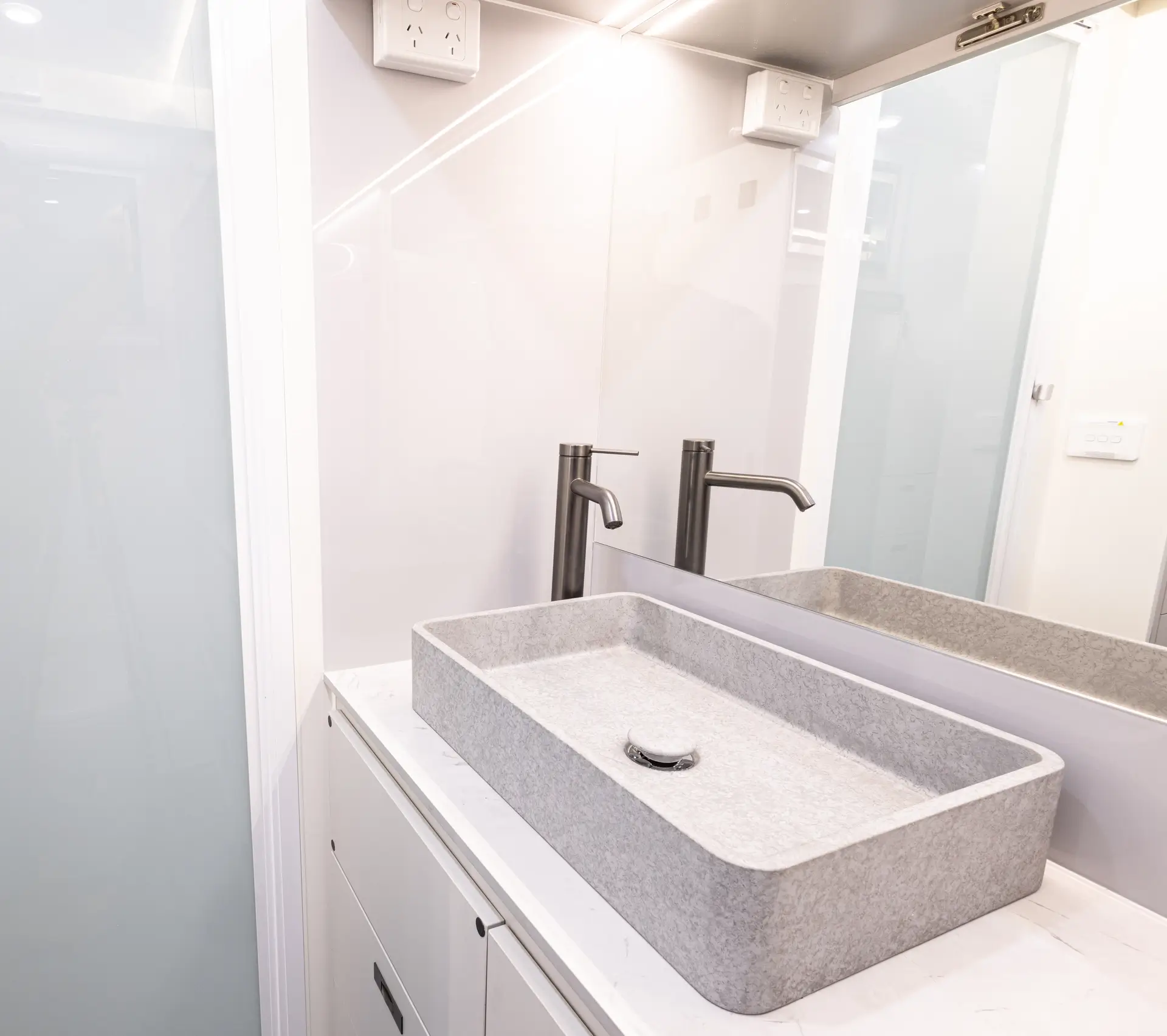 Royal Flair Caravans Eco Mate photo 11 of 20