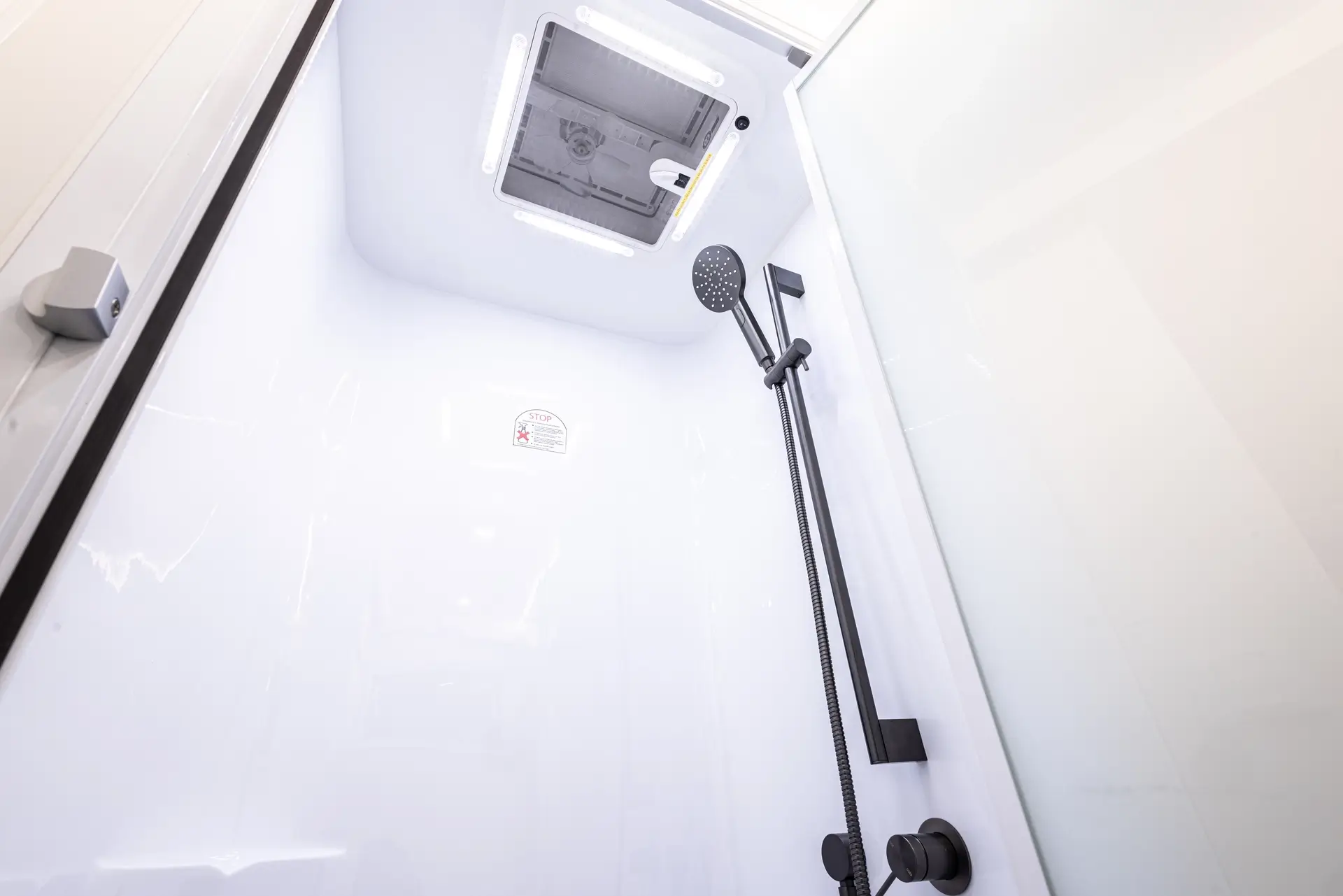Royal Flair Caravans Eco Mate photo 14 of 20