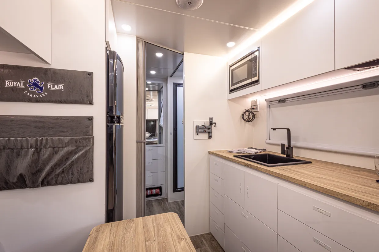 Royal Flair Caravans Family Flair photo 8 of 12