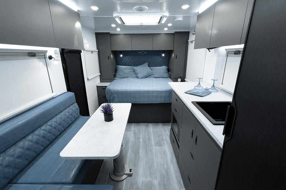 Royal Flair Caravans Razor XT photo 10 of 14