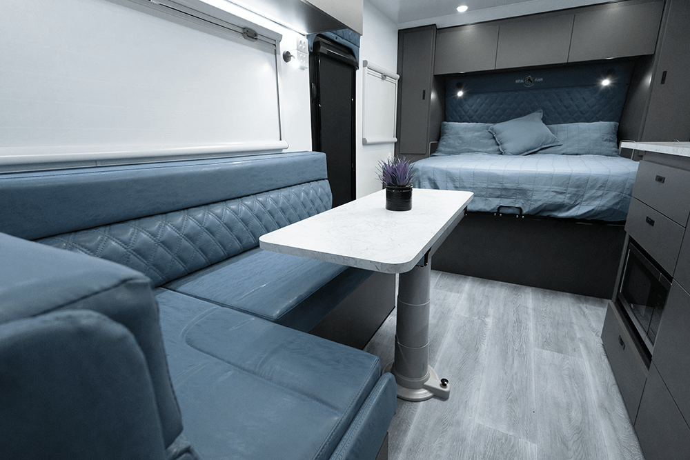 Royal Flair Caravans Razor XT photo 12 of 14