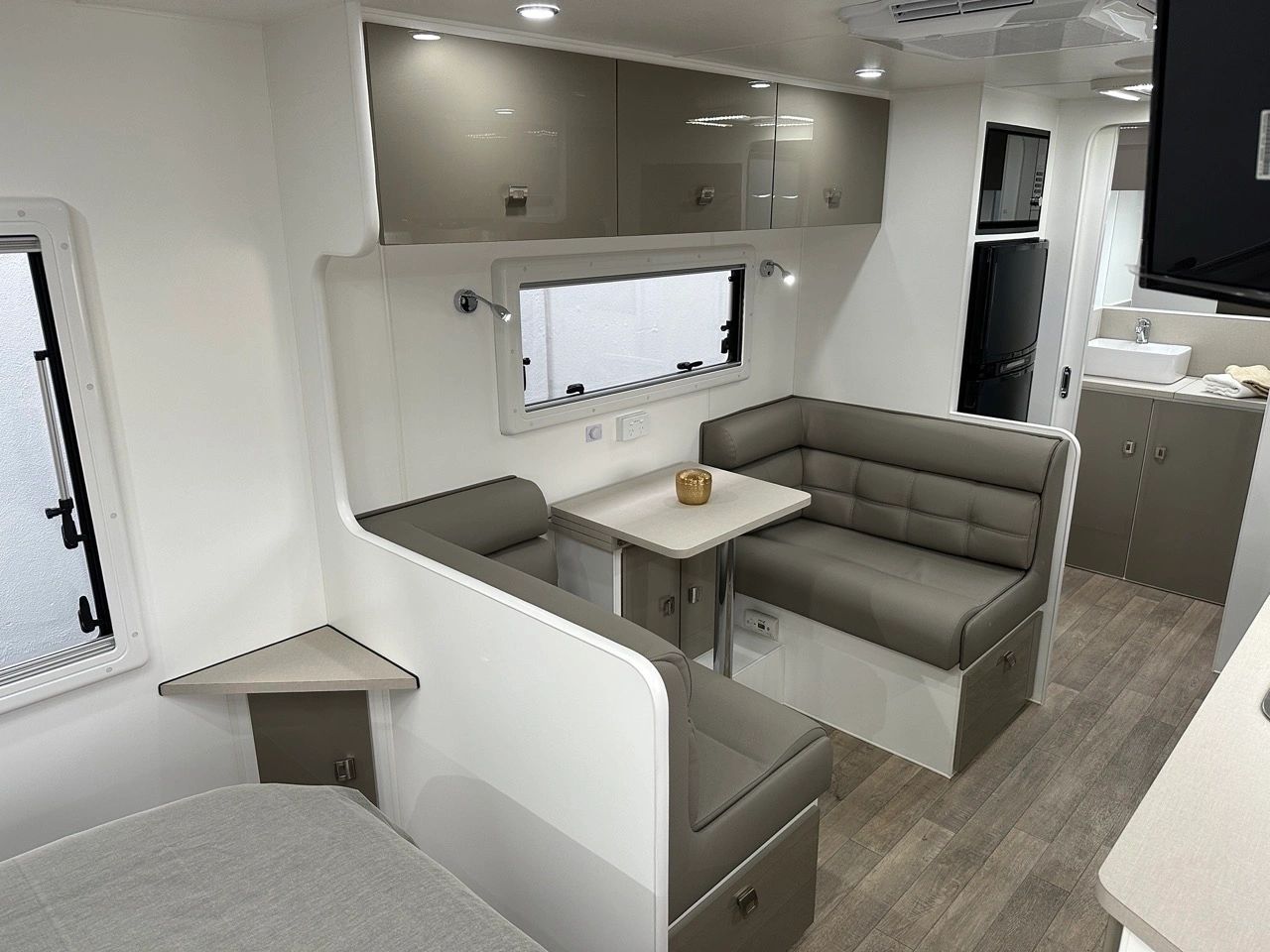 RP Caravans Camper photo 7 of 9
