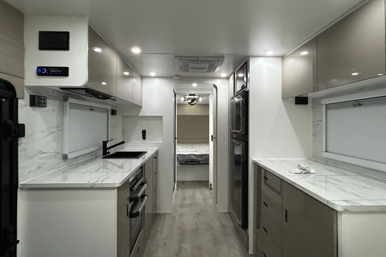 RP Caravans Chariot photo 6 of 10