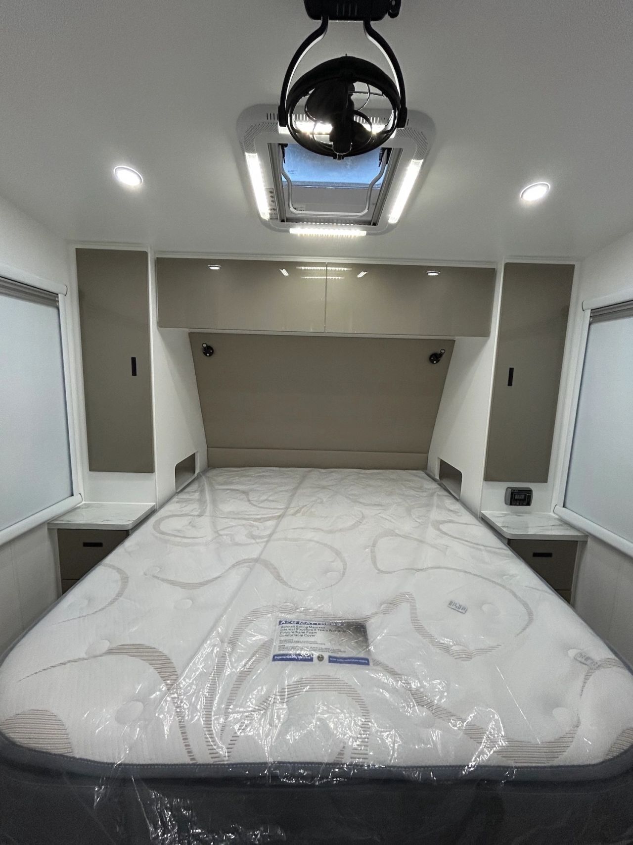 RP Caravans Chariot photo 8 of 10