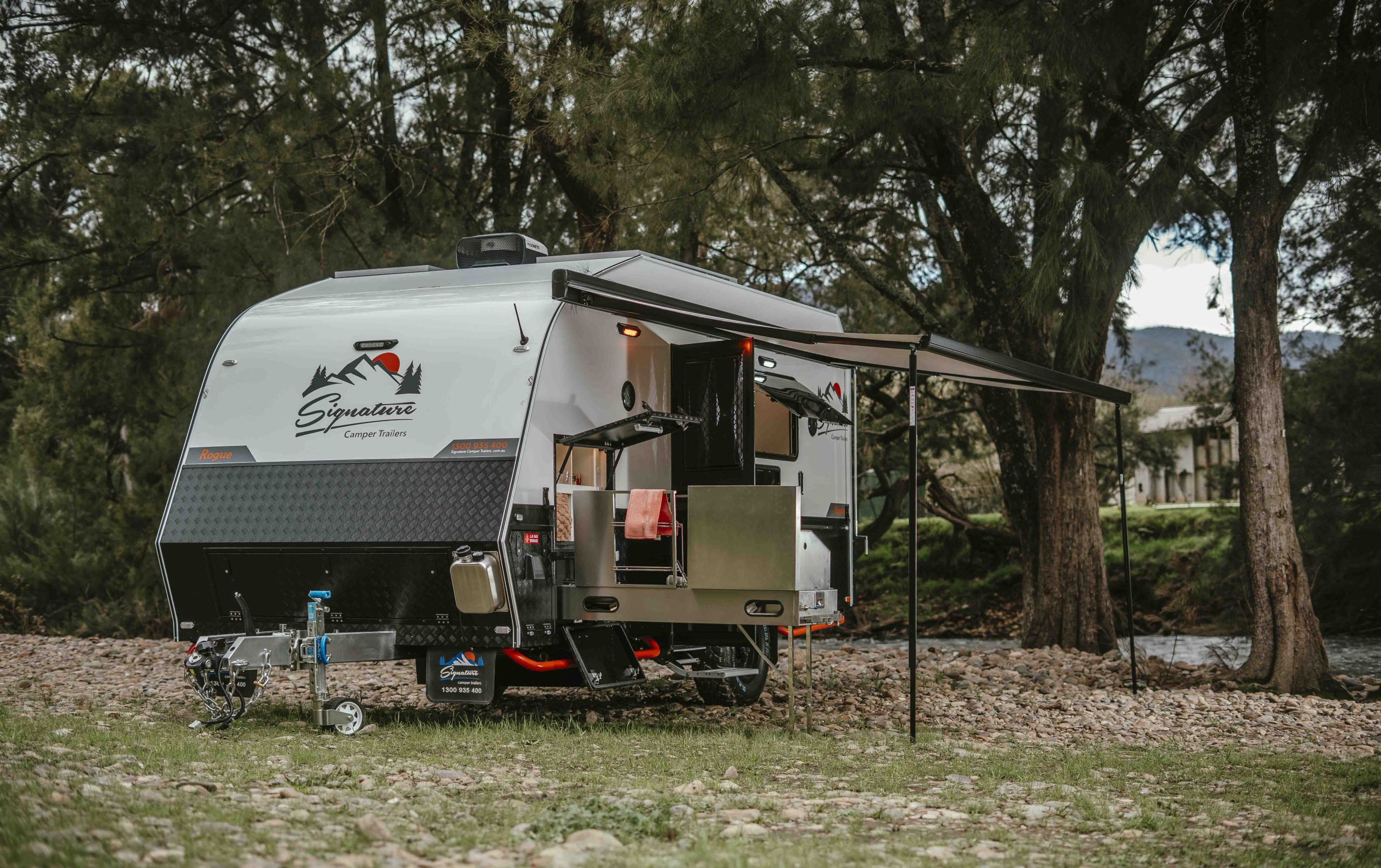Signature Camper Trailers Rogue Couples