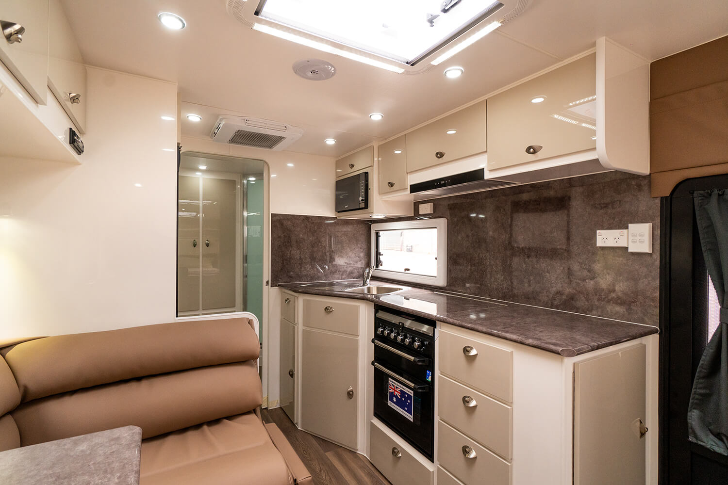 Silver Valley Caravans Buckland photo 5 of 17