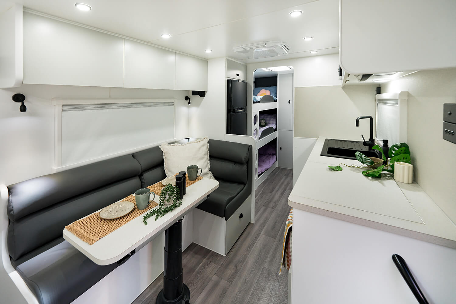 Silver Valley Caravans The Family Getaway photo 5 of 14