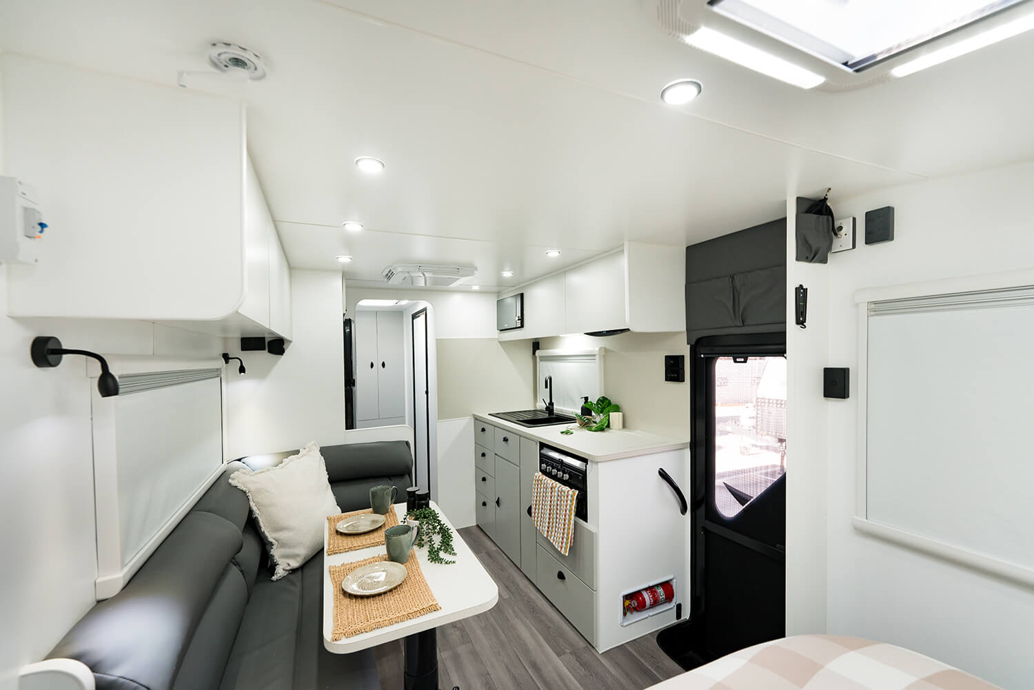 Silver Valley Caravans The Family Getaway photo 6 of 14