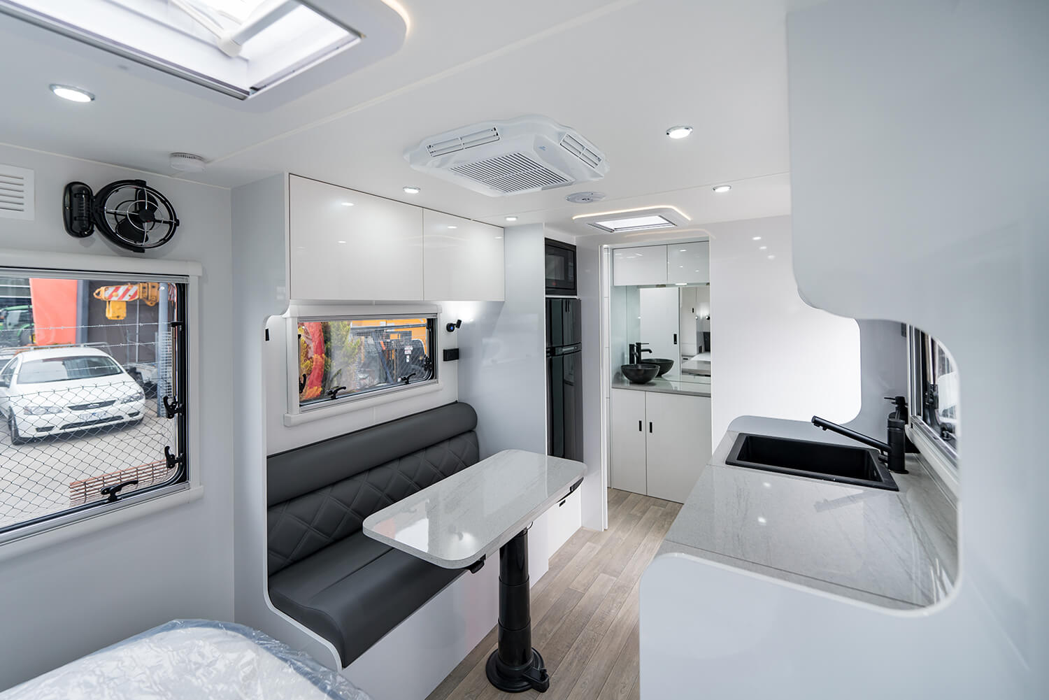 Silver Valley Caravans Orana photo 10 of 18