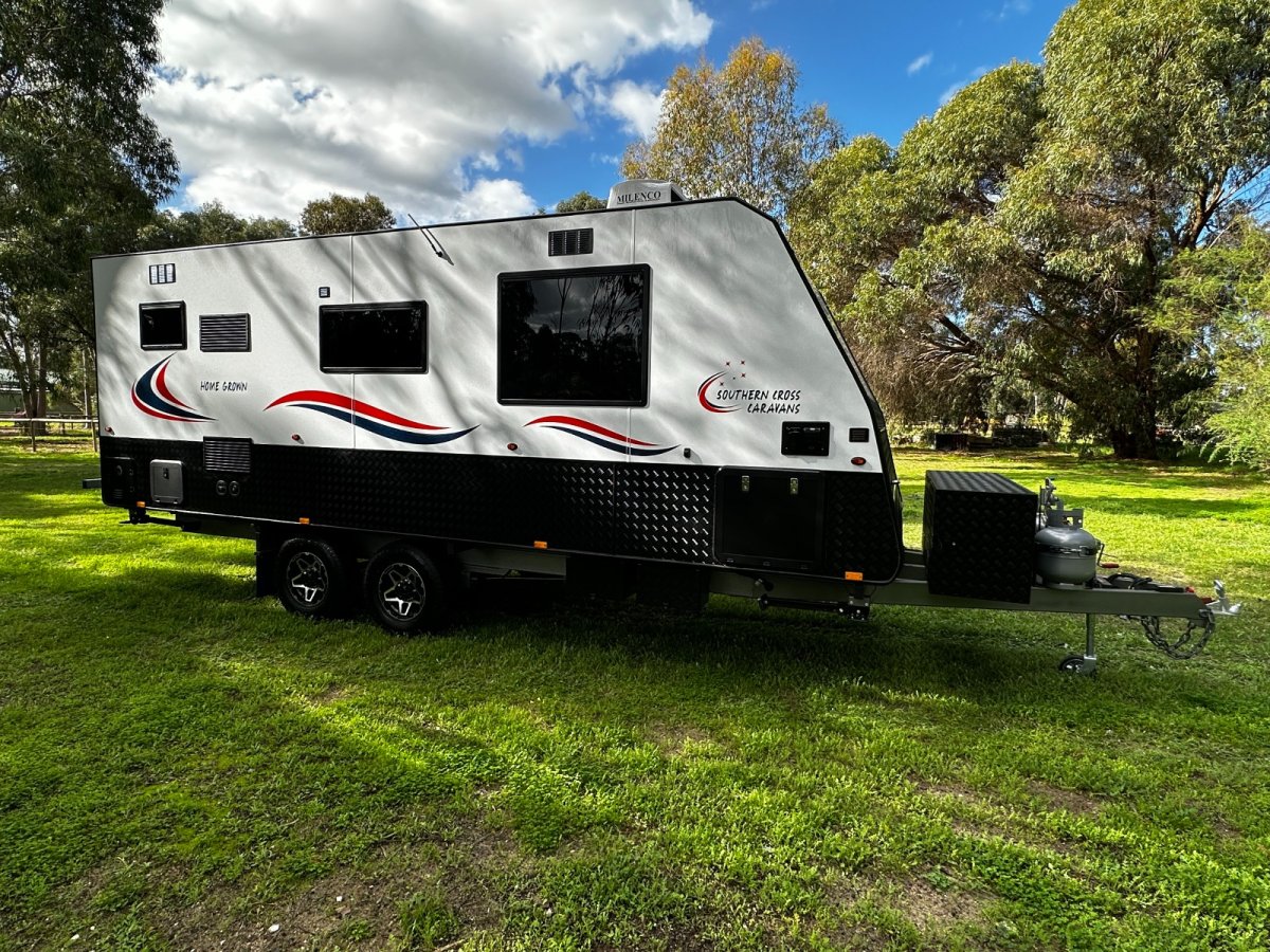 Southern Cross Caravans Home Grown 19'6 Rear Door photo 4 of 6