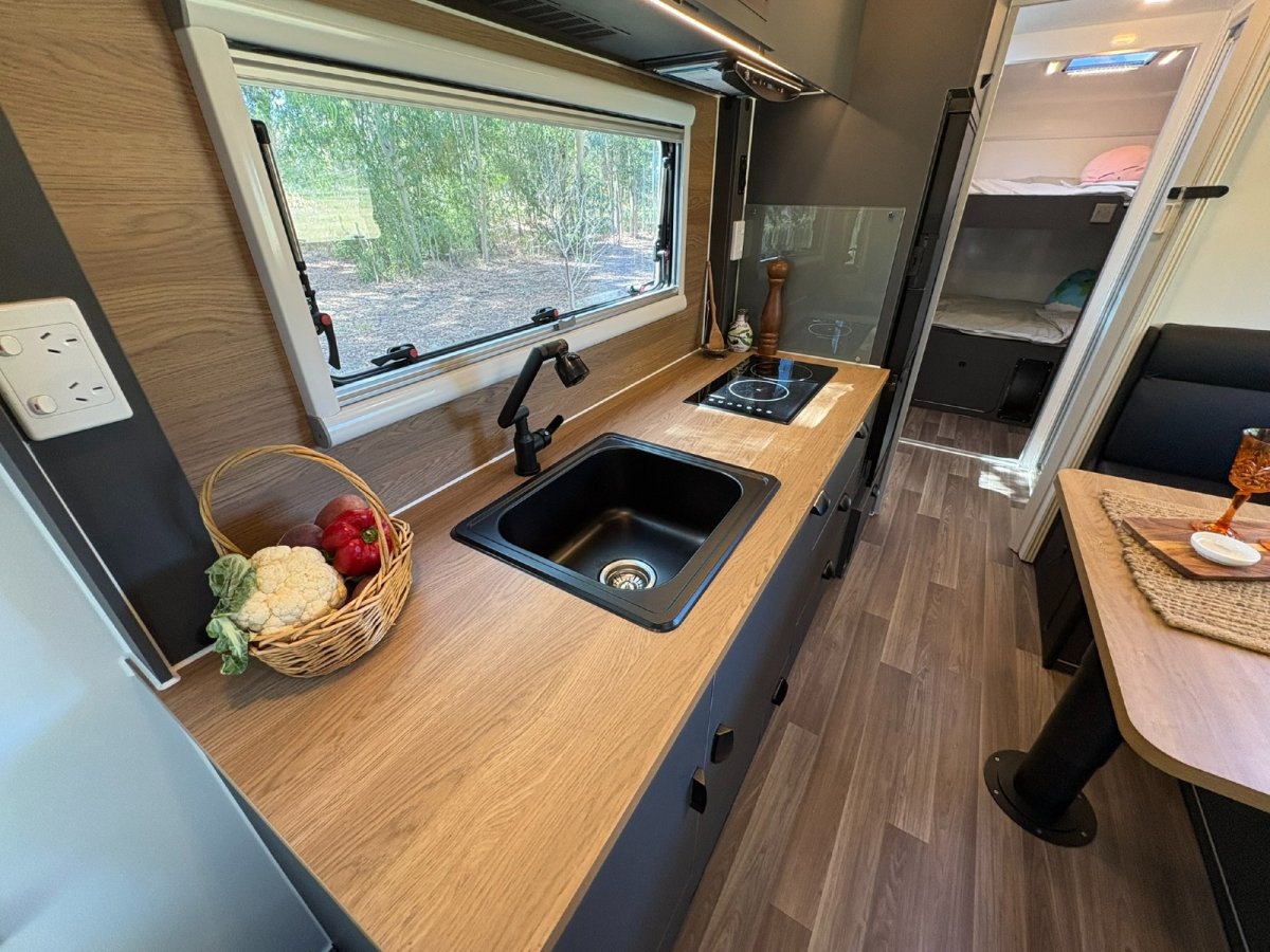 Southern Cross Caravans SCF22F Overlander Bunks photo 5 of 6