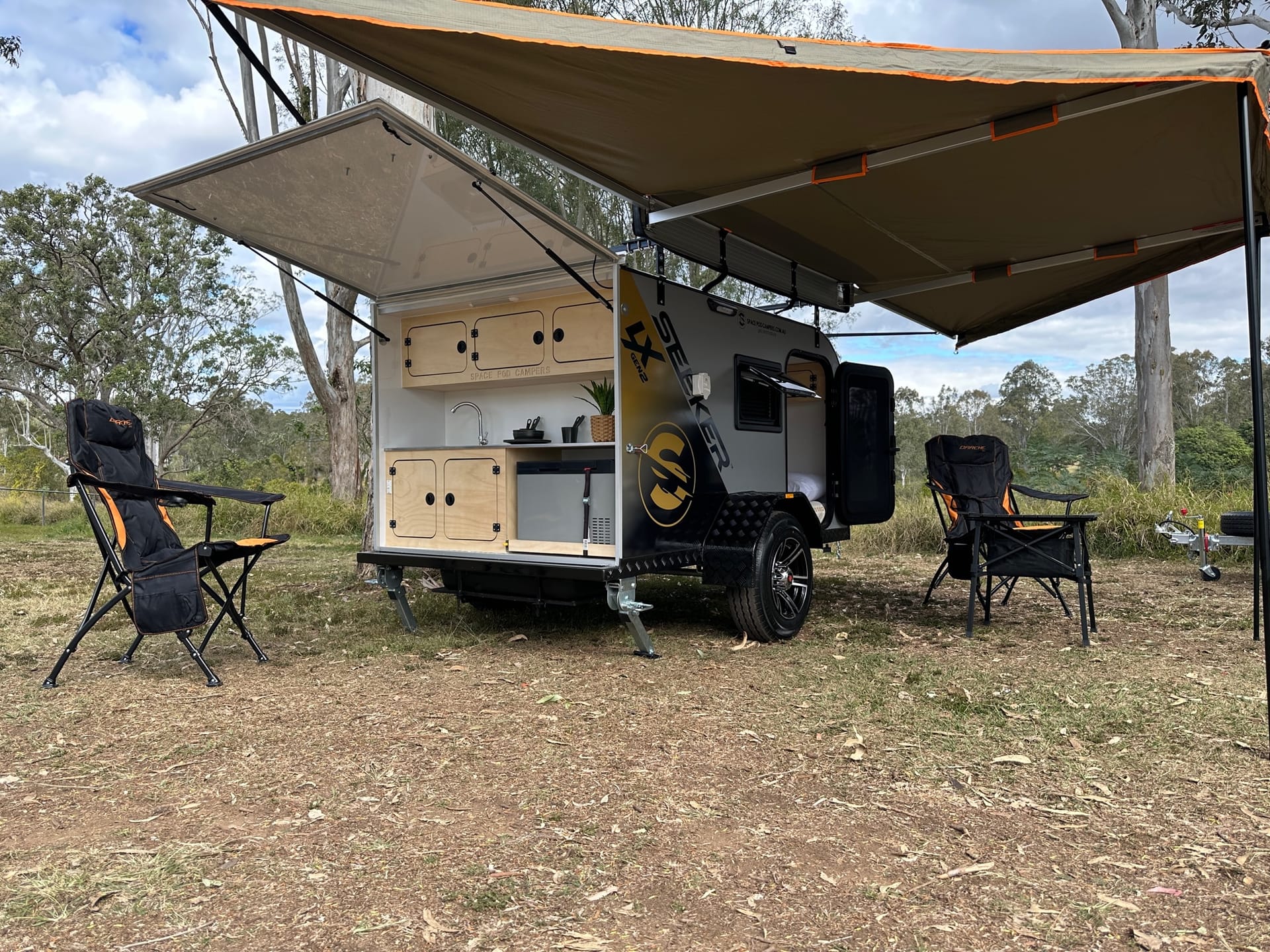 Space Pod Campers Seeker LX Gen2 photo 3 of 6