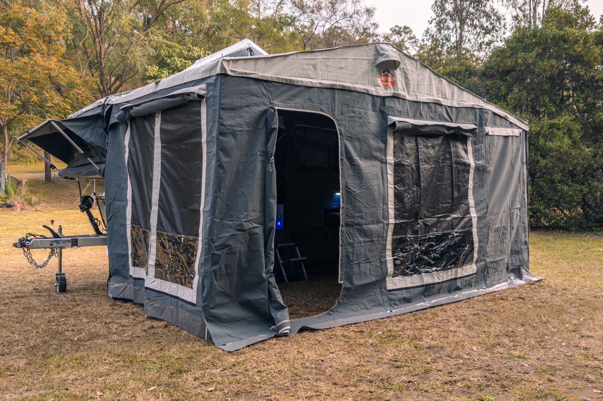 Stoney Creek Campers XL-FF6 photo 15 of 23