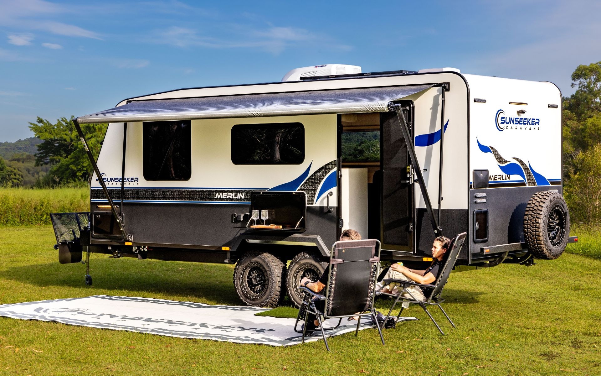 Sunseeker Caravans Merlin photo 7 of 17