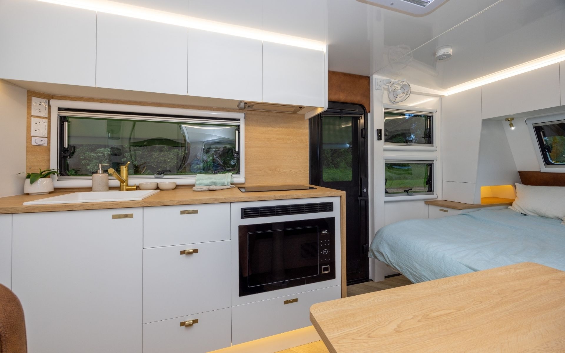 Sunseeker Caravans Wild Child photo 12 of 18