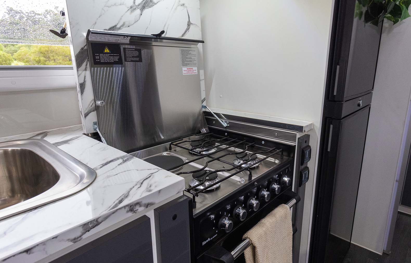 Supreme Caravans Classic Tourer photo 9 of 12