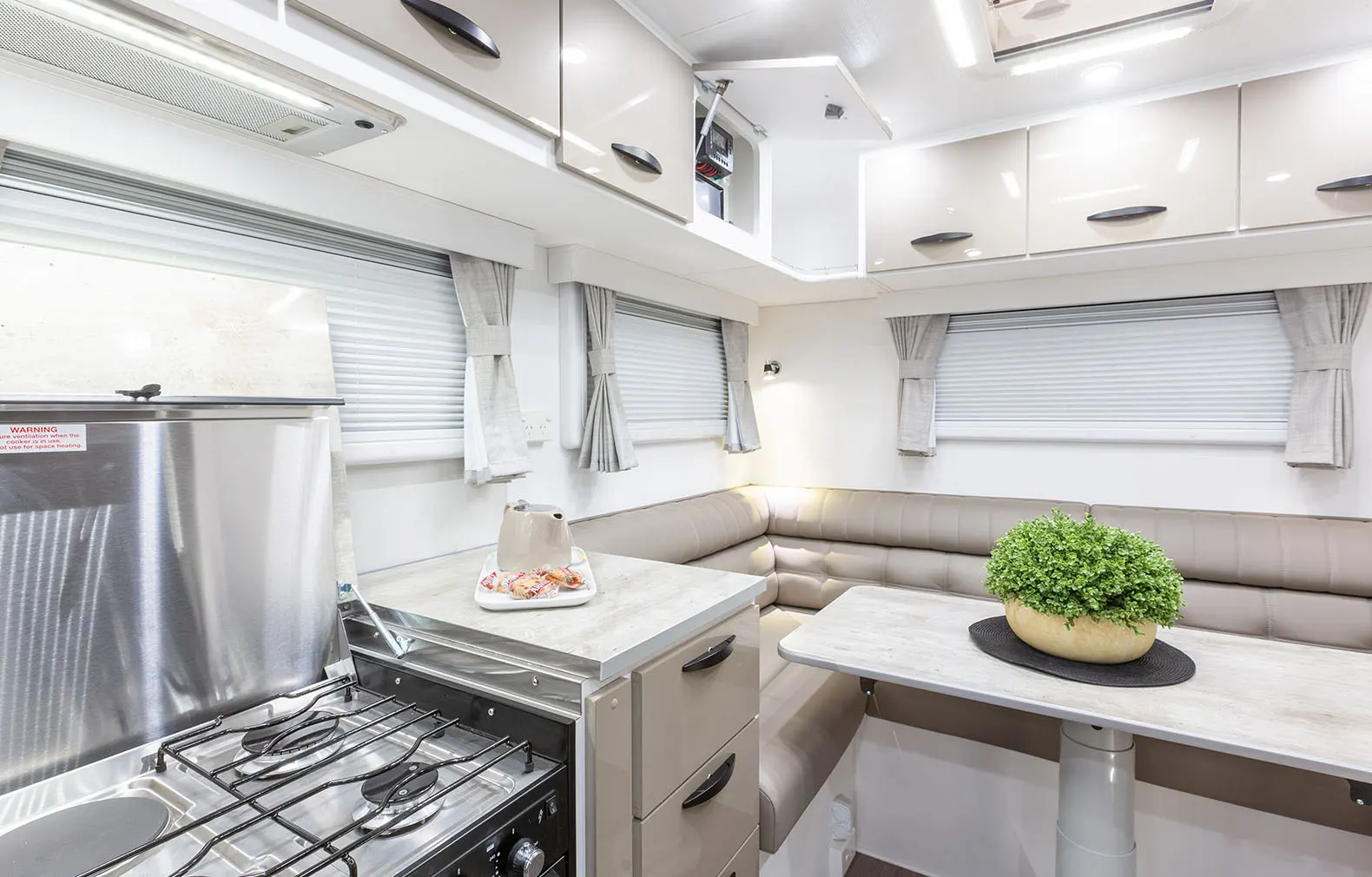 Supreme Caravans Executive photo 16 of 20
