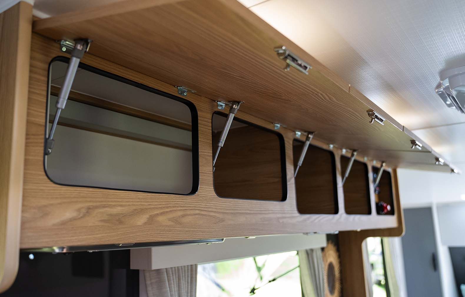 Supreme Caravans Spirit photo 14 of 18