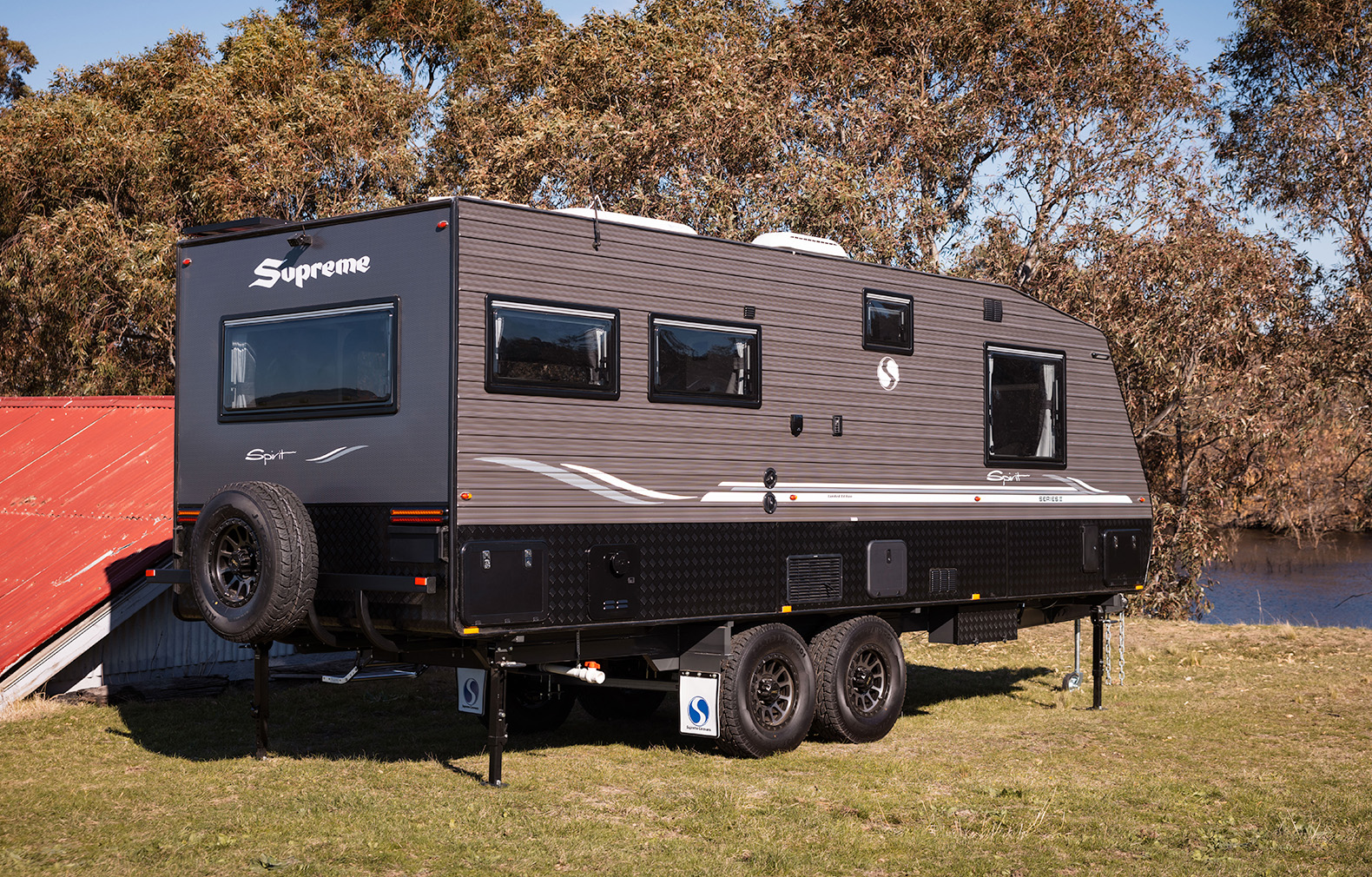 Supreme Caravans Spirit photo 8 of 18