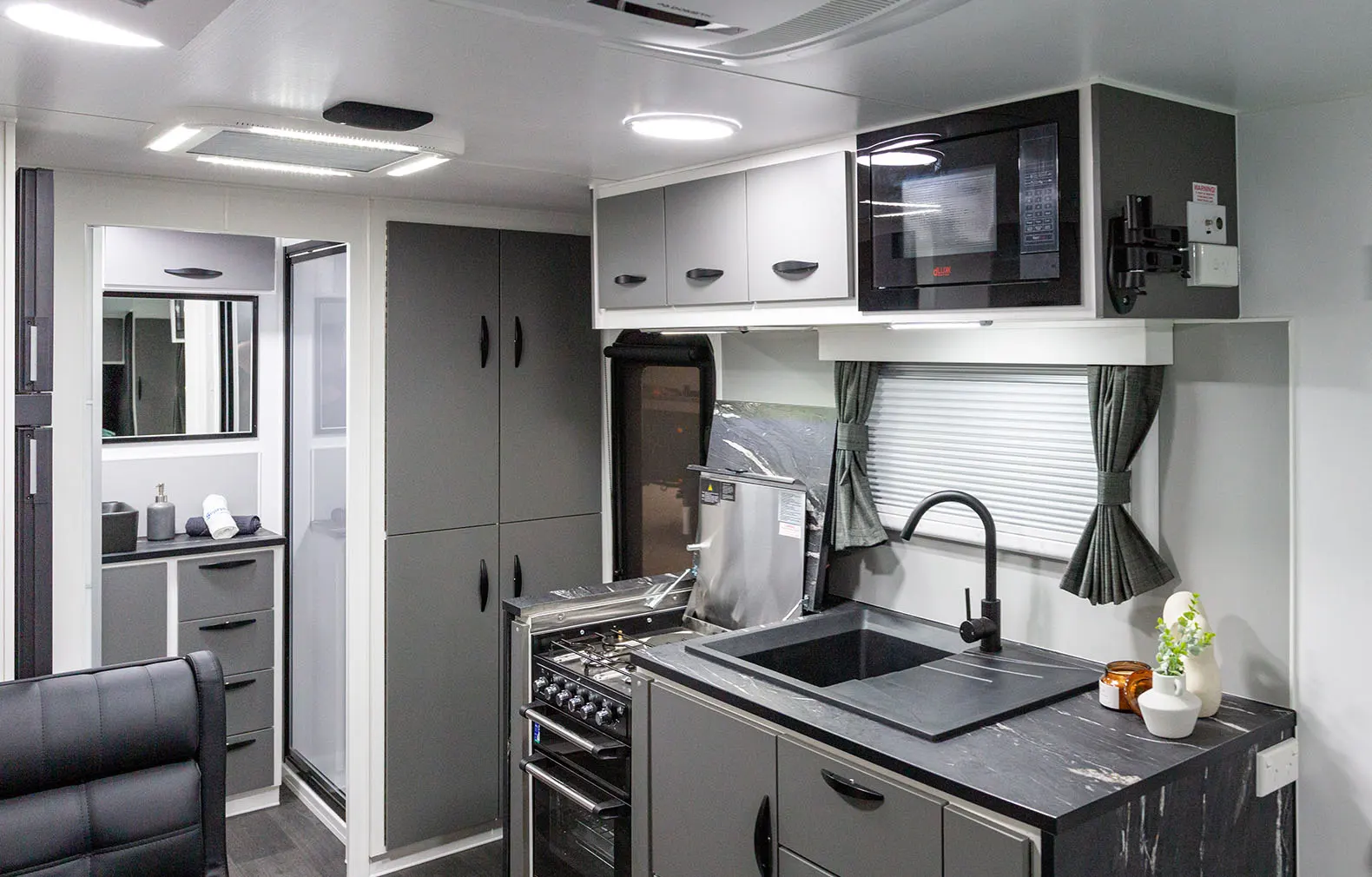 Supreme Caravans Territory X photo 24 of 24