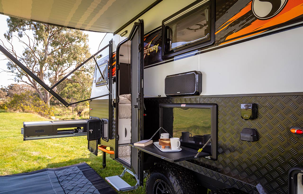 Supreme Caravans Territory X photo 4 of 24