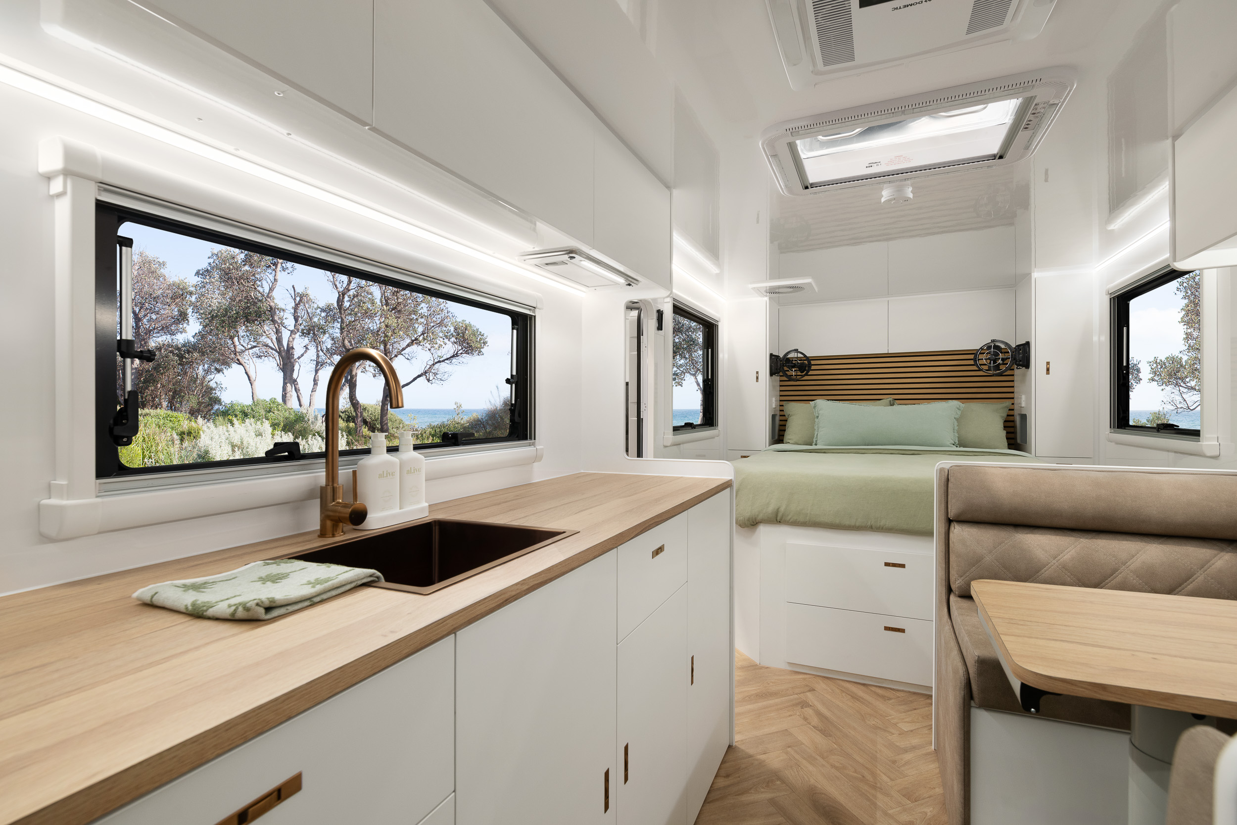 Titanium Caravans CS1 photo 9 of 15