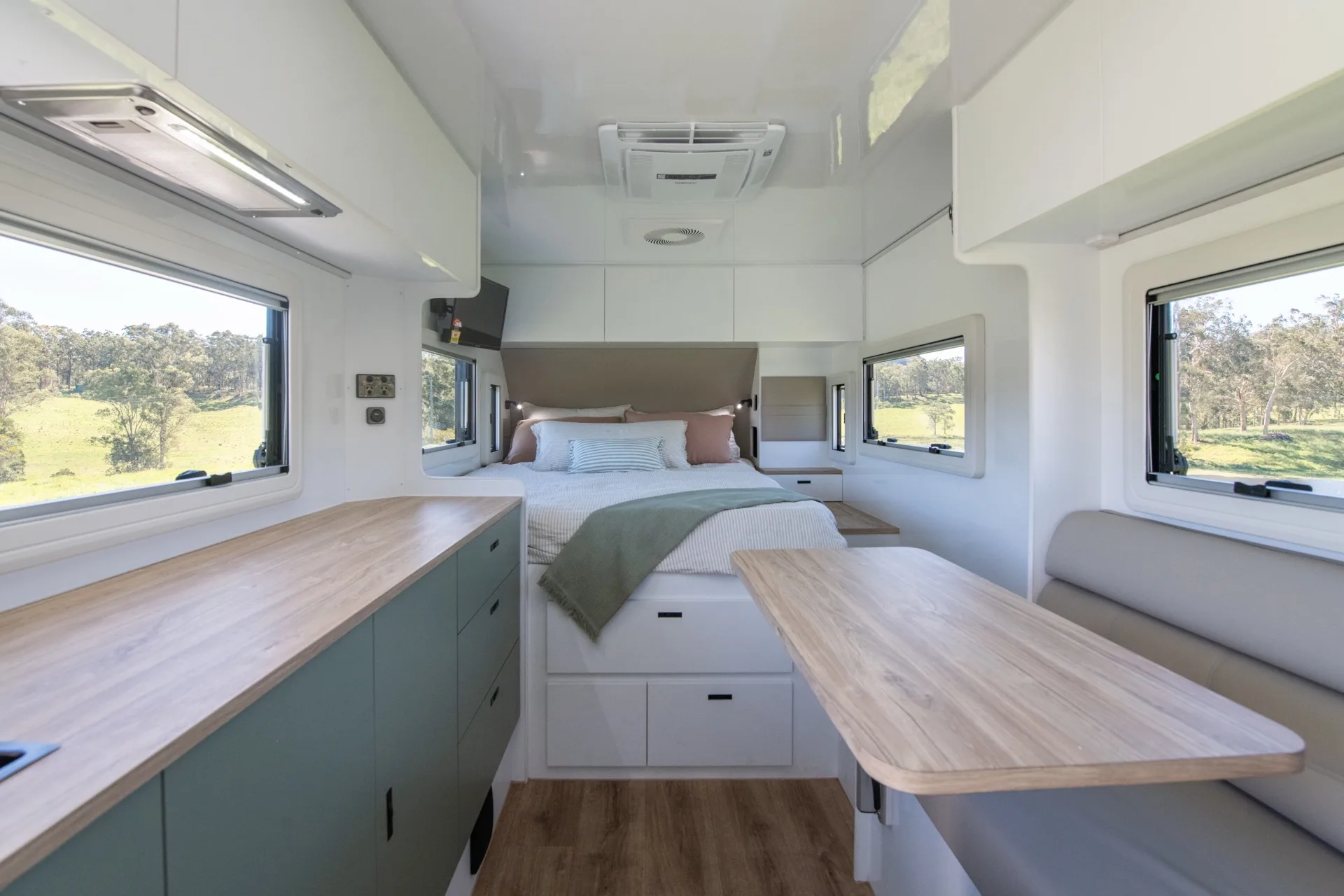 Titanium Caravans HS1 photo 14 of 17