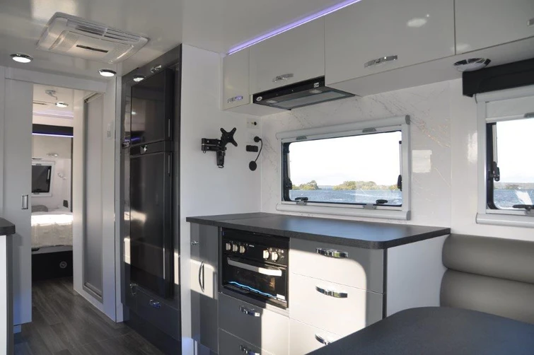 Torus RV 23FT Rear Club Lounge photo 10 of 27