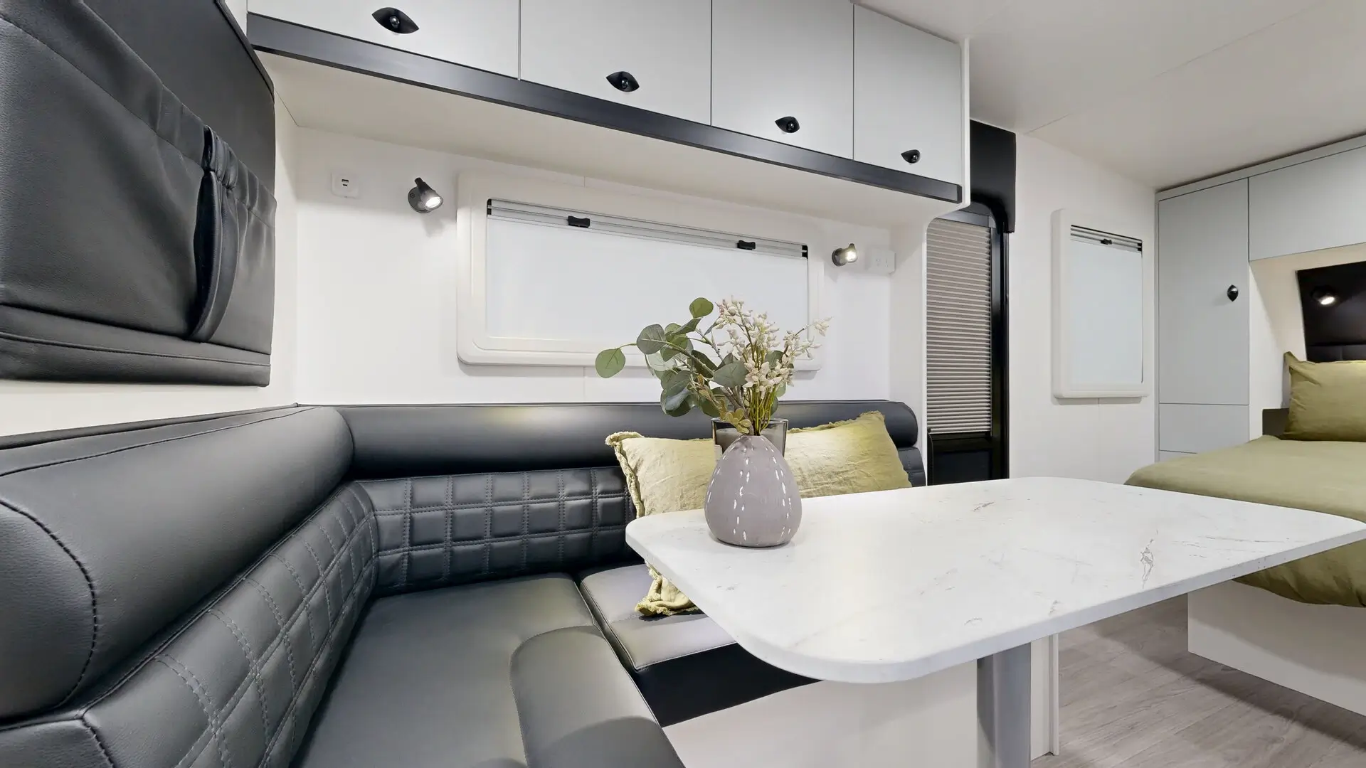 Viscount Caravans Family V2 photo 8 of 13