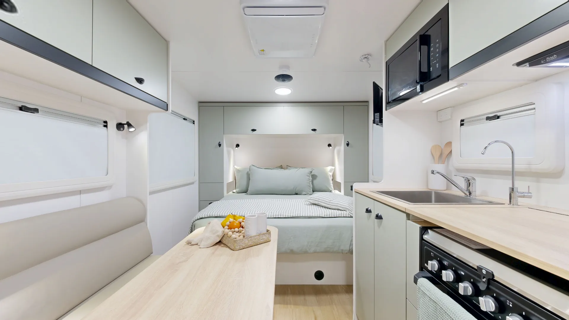 Viscount Caravans V1 Compact photo 12 of 13