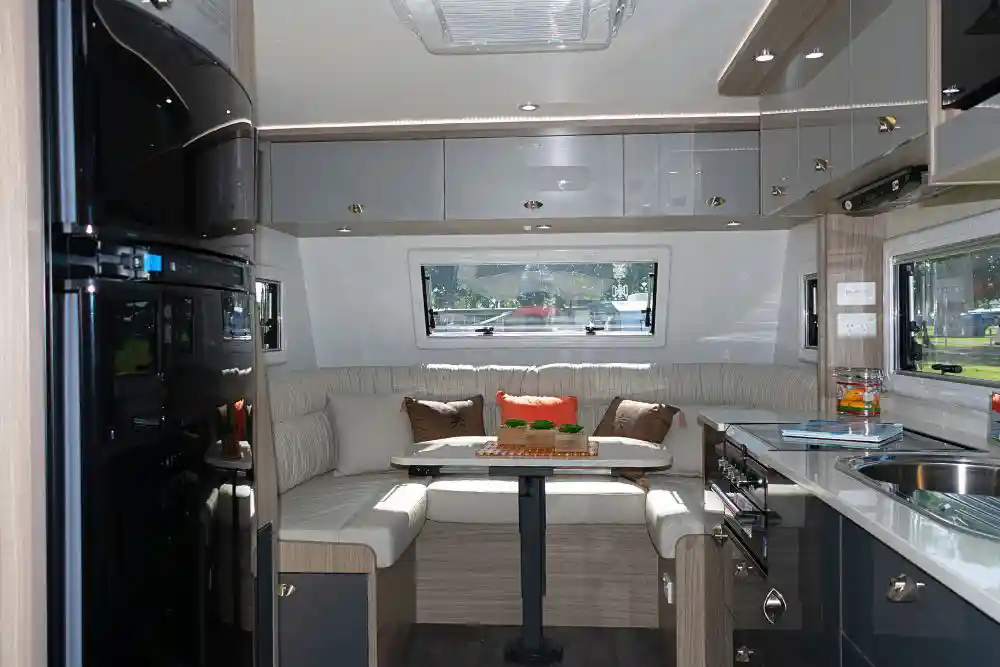 Willow RV Ironbark Series photo 9 of 12