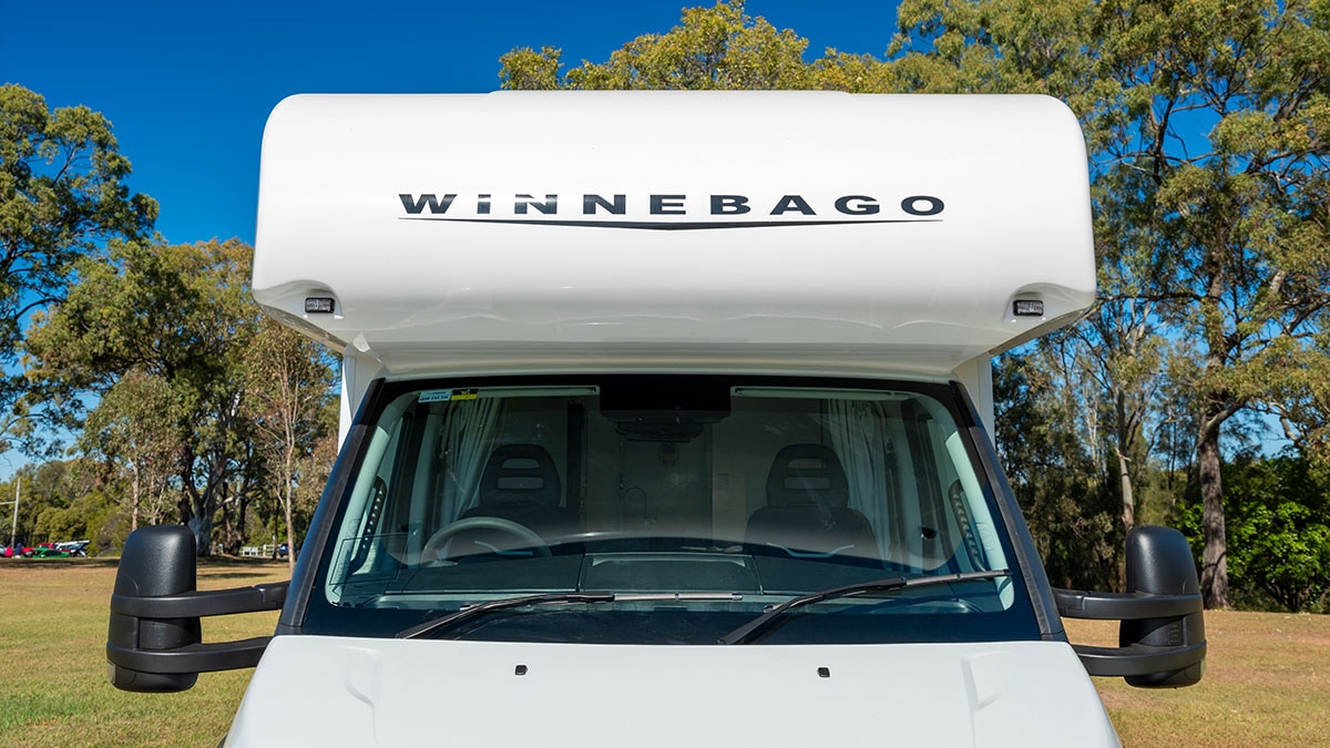 Winnebago Coogee photo 2 of 12