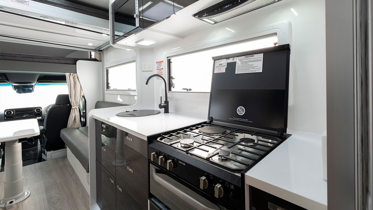 Winnebago Cottesloe photo 9 of 11