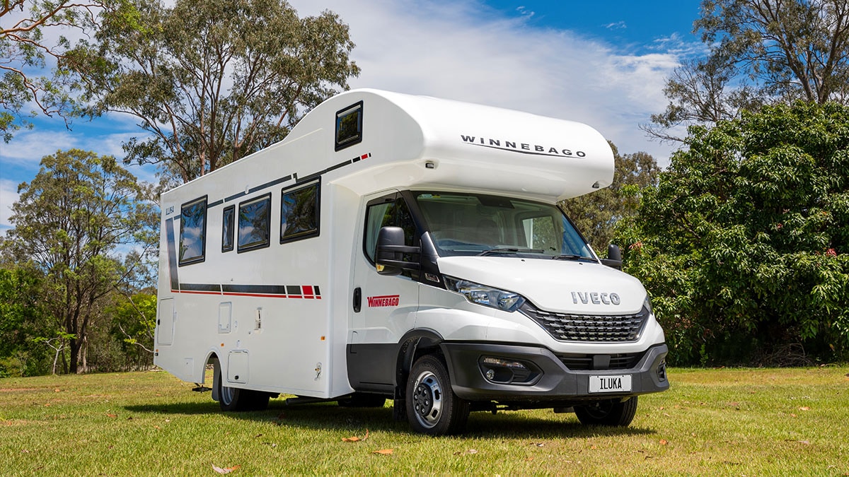 Winnebago Iluka photo 4 of 12