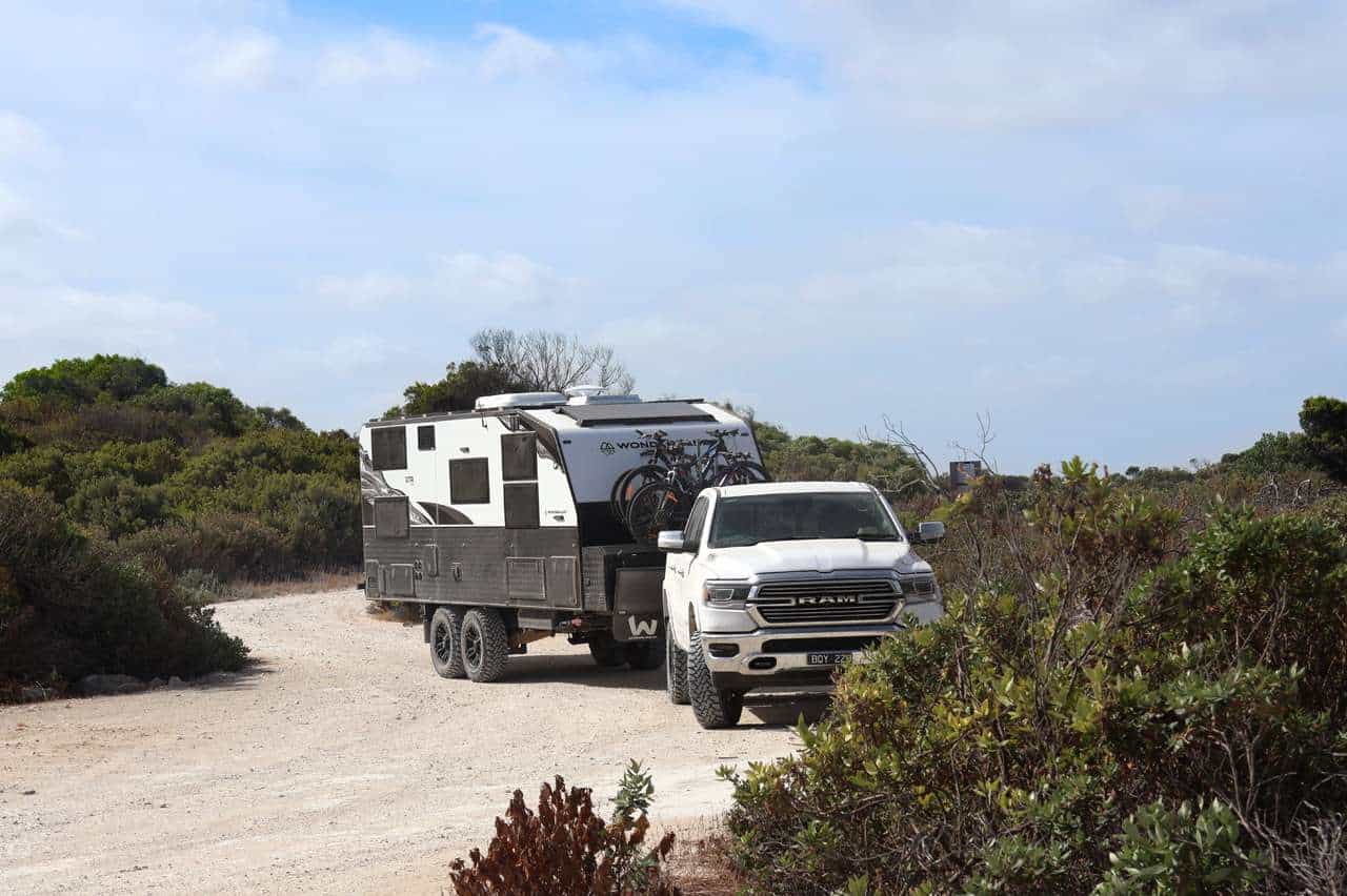 Wonderland RV XTR photo 8 of 10